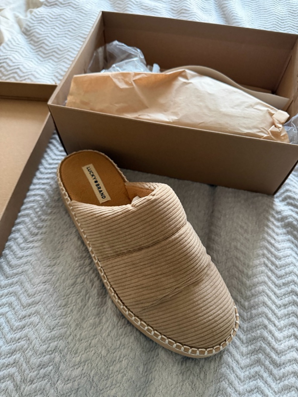 Lucky Brand Lisilly Corduroy Platform Slippers Tan Mule Size 11 Cozy - Picture 2 of 9